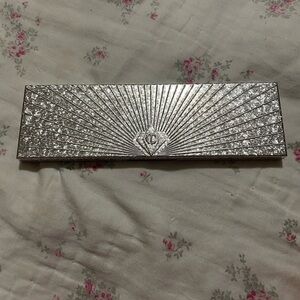 Charlotte Tilbury Bejewelled Eyes to Hypnotise